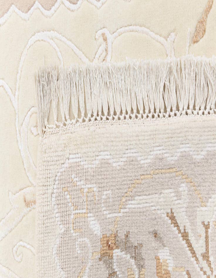 Detail image of  2' 10 x 9' 9  Hand Knotted Darya Wool Runner Rug