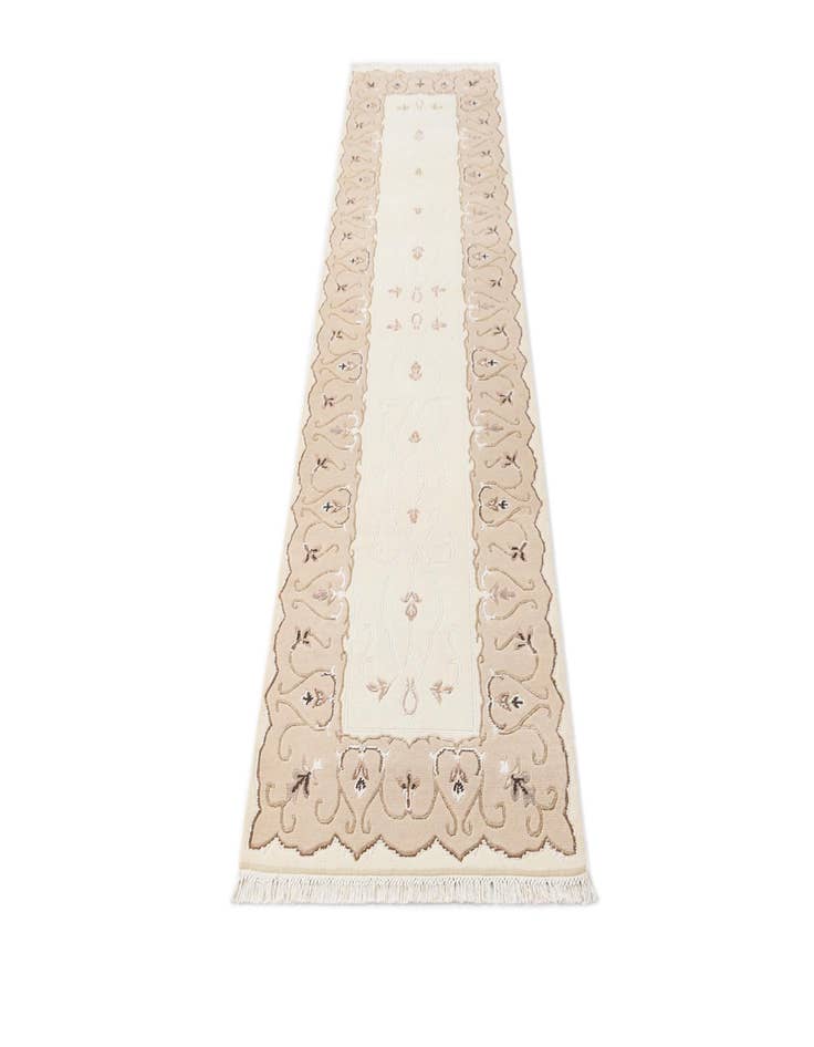 Detail image of  2' 7 x 10'  Hand Knotted Darya Wool Runner Rug