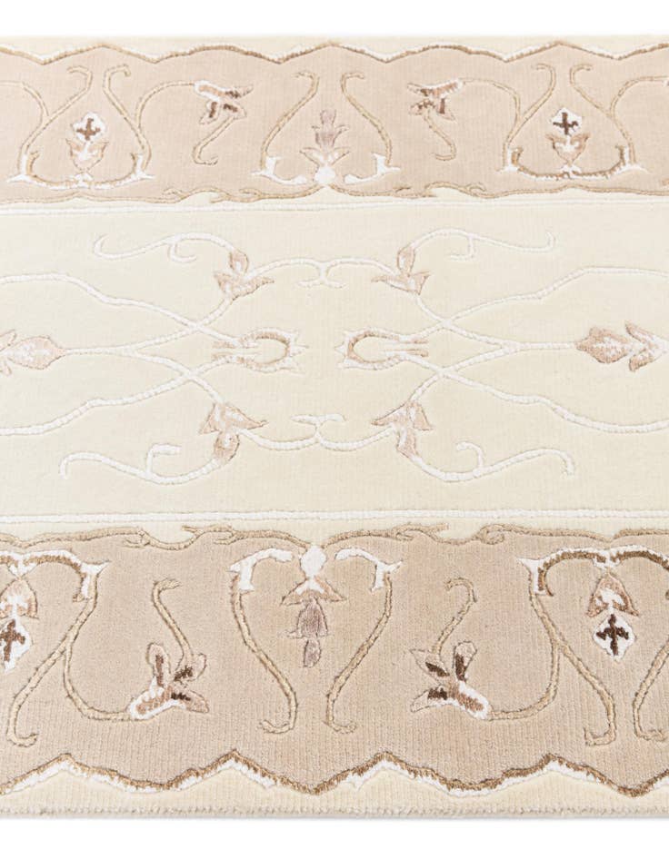 Detail image of  2' 7 x 10'  Hand Knotted Darya Wool Runner Rug