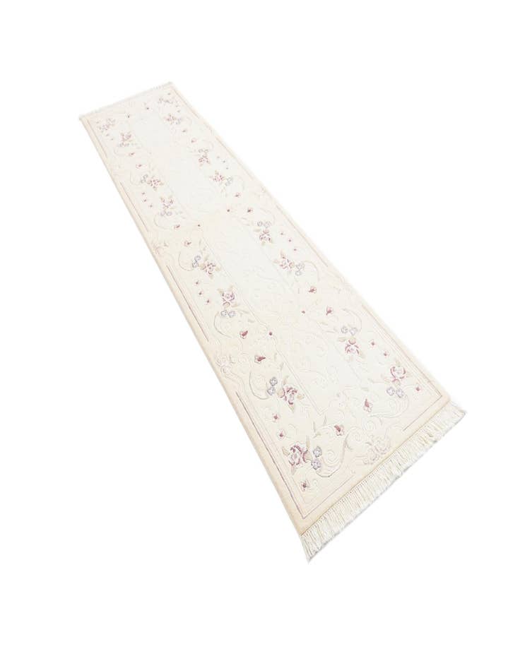 Detail image of  2' 8 x 9' 11  Hand Knotted Darya Wool Runner Rug