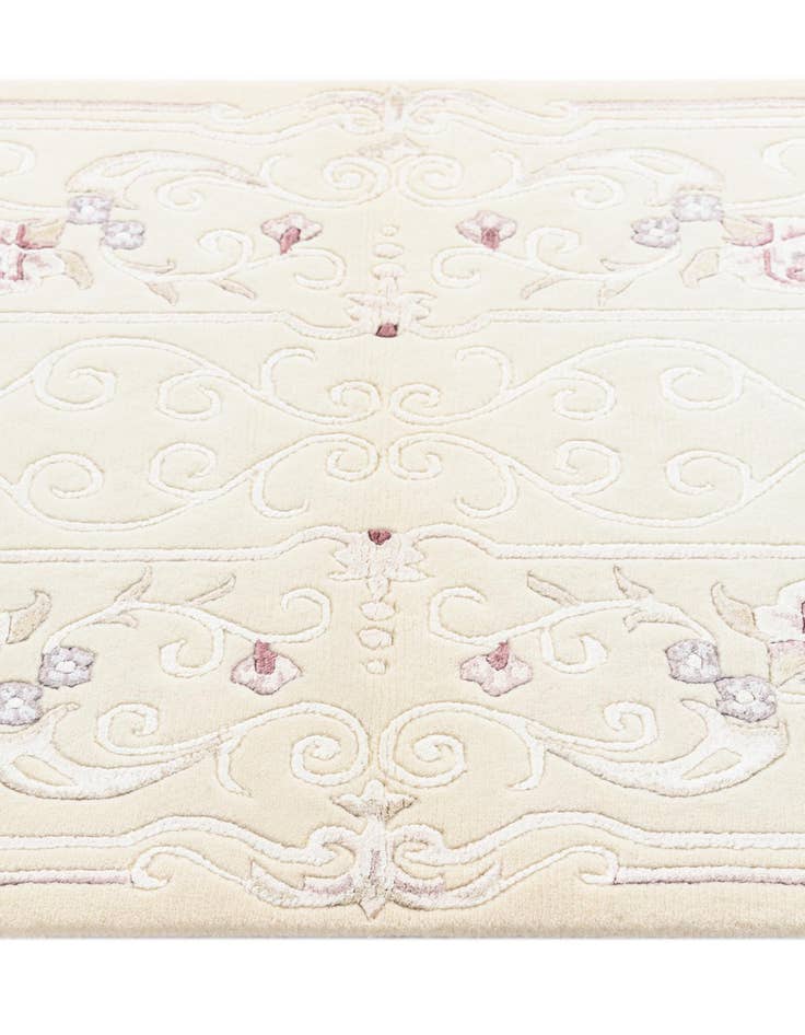 Detail image of  2' 8 x 9' 11  Hand Knotted Darya Wool Runner Rug