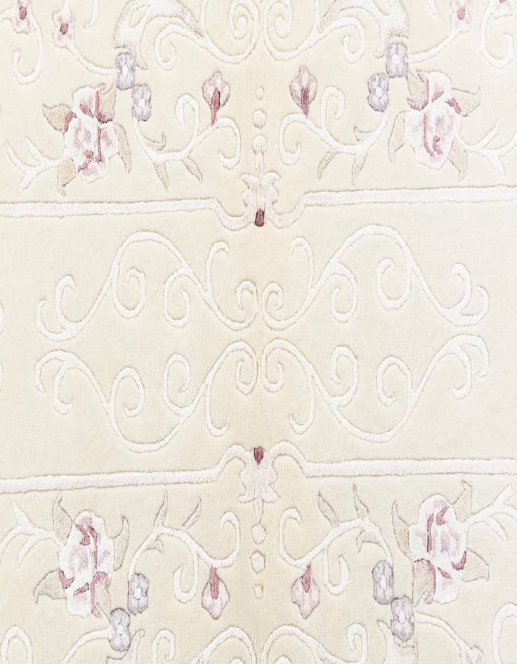 Detail image of  2' 8 x 9' 11  Hand Knotted Darya Wool Runner Rug