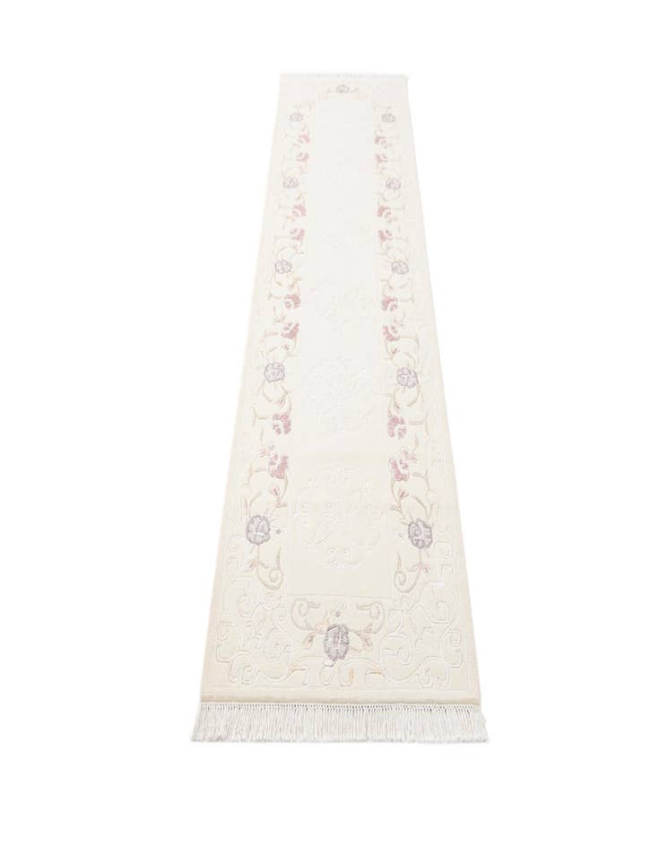 Detail image of  2' 10 x 9' 11  Hand Knotted Darya Wool Runner Rug