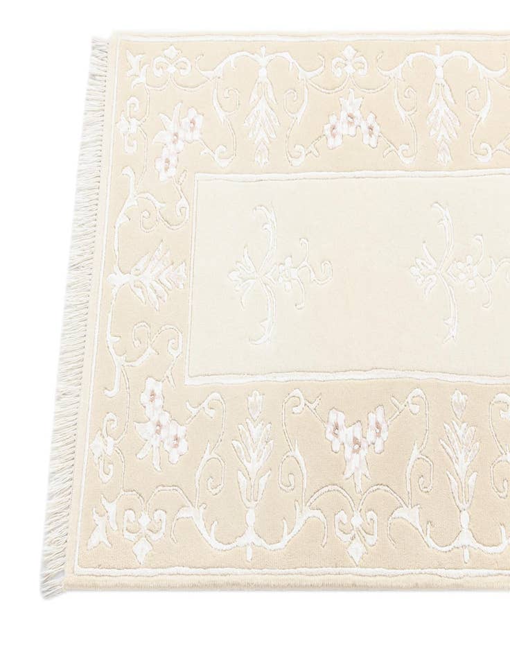 Detail image of 2' 8 x 9' 9 Hand Knotted Darya Wool Runner Rug