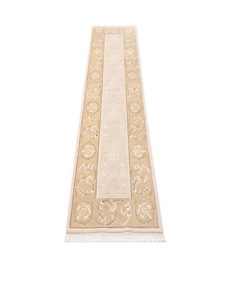 Detail image of  2' 9 x 9' 9  Hand Knotted Darya Wool Runner Rug