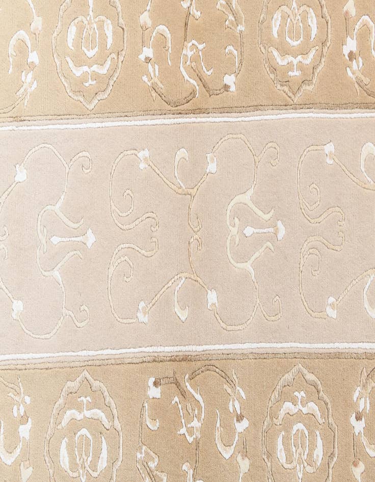 Detail image of  2' 9 x 9' 9  Hand Knotted Darya Wool Runner Rug