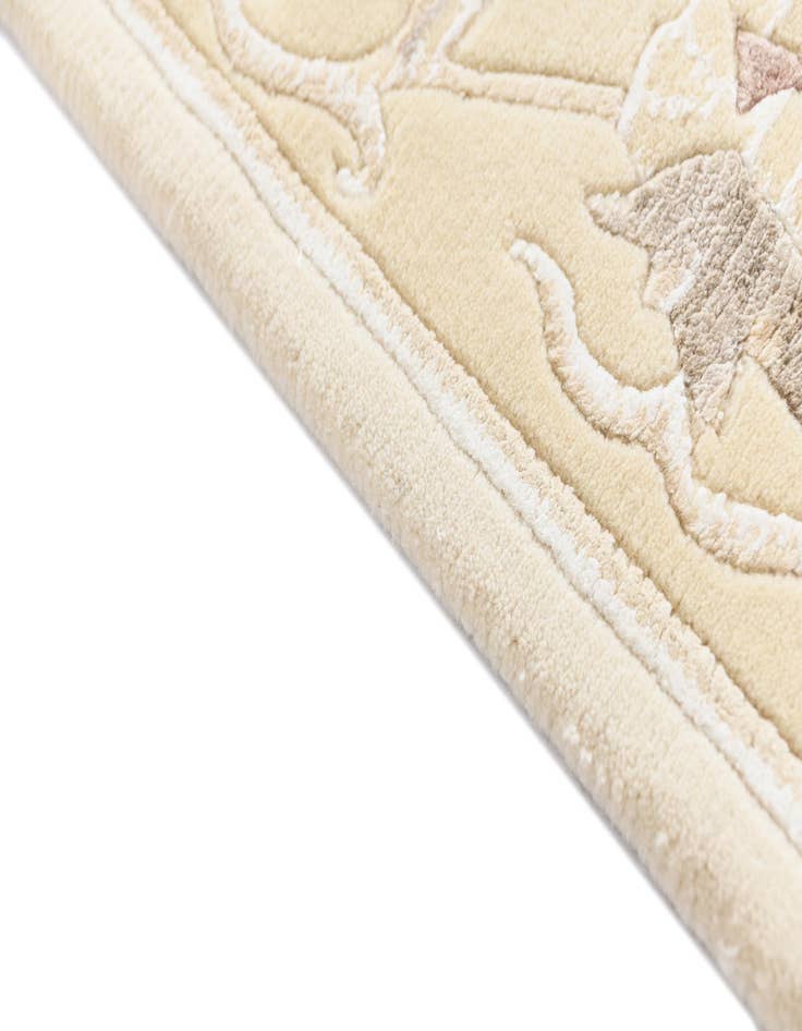 Detail image of  2' 9 x 10'  Hand Knotted Darya Wool Runner Rug