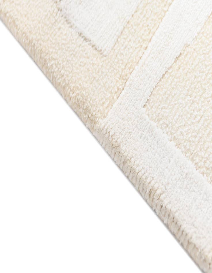 Detail image of  3' x 10' 2  Hand Knotted Darya Wool Runner Rug