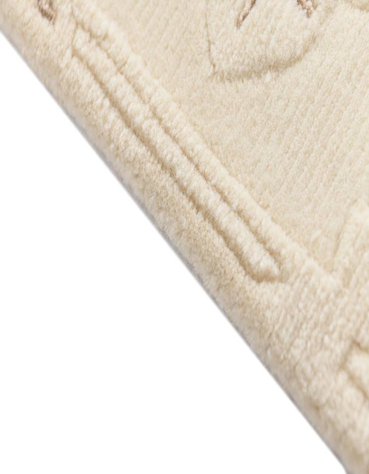 Detail image of  2' 11 x 9' 9  Hand Knotted Darya Wool Runner Rug