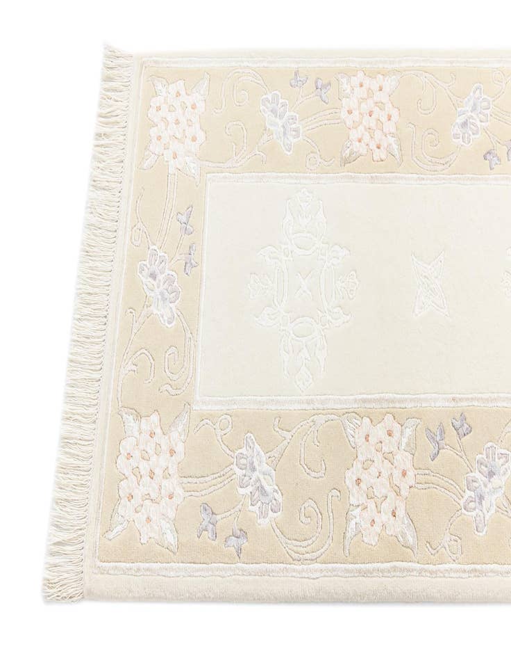 Detail image of  2' 9 x 9' 9  Hand Knotted Darya Wool Runner Rug