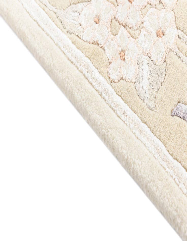 Detail image of  2' 9 x 9' 9  Hand Knotted Darya Wool Runner Rug