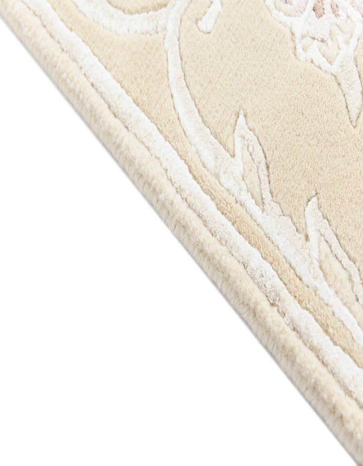 Detail image of  2' 8 x 9' 8  Hand Knotted Darya Wool Runner Rug