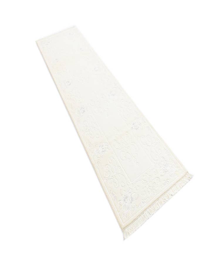 Detail image of  2' 8 x 9' 8  Hand Knotted Darya Wool Runner Rug