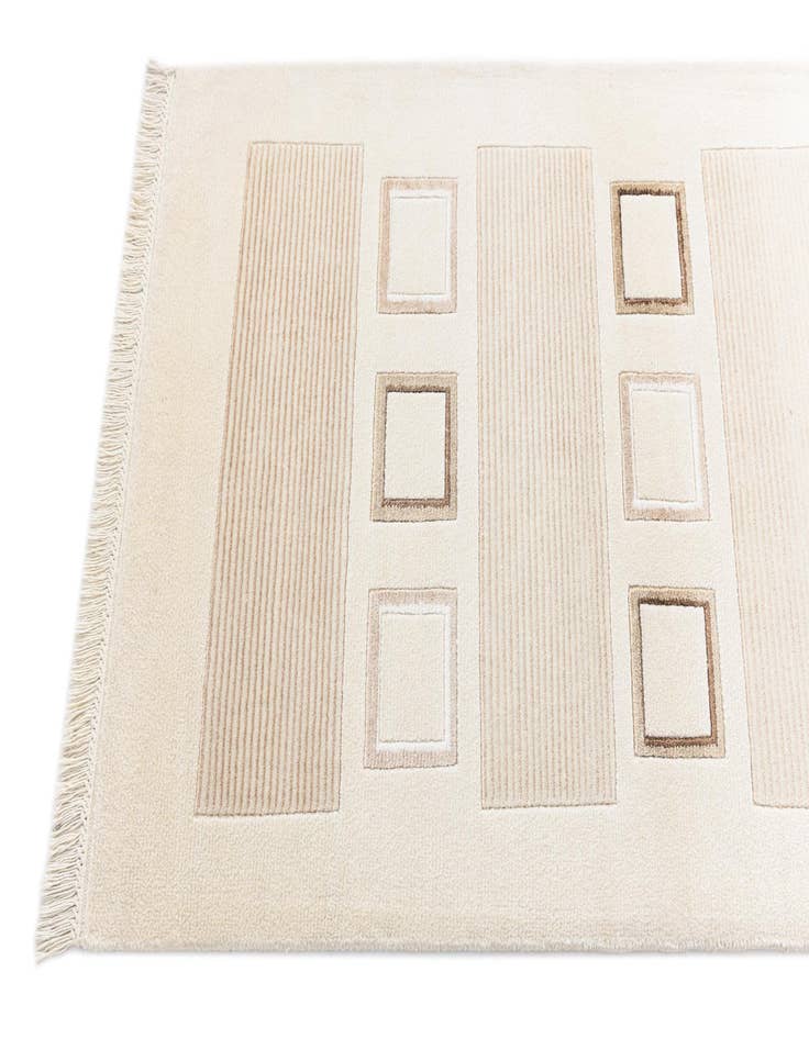 Detail image of  2' 9 x 9' 9  Hand Knotted Darya Wool Runner Rug