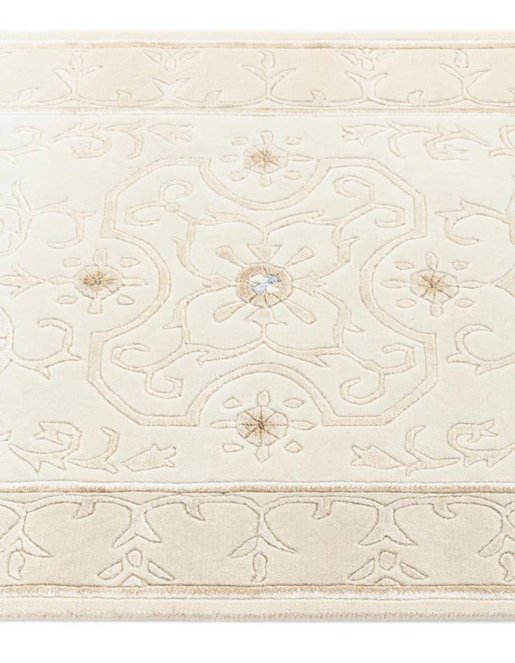 Detail image of  2' 8 x 9' 9  Hand Knotted Darya Wool Runner Rug