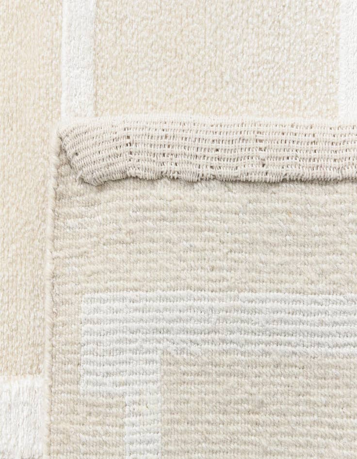 Detail image of  2' 10 x 9' 10  Hand Knotted Darya Wool Runner Rug