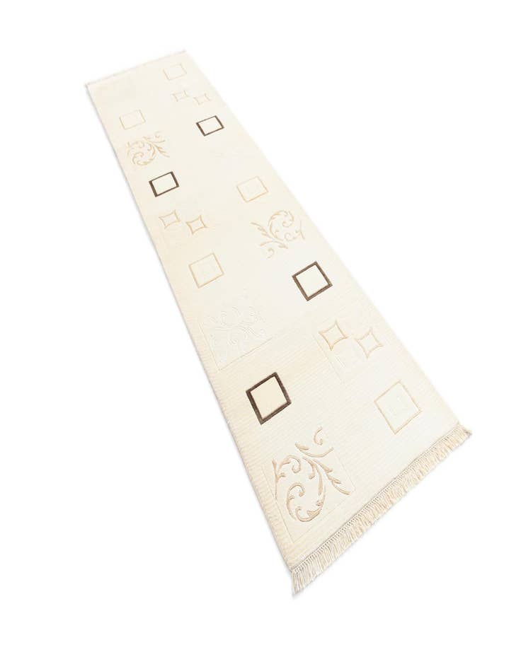 Detail image of  2' 10 x 9' 9  Hand Knotted Darya Wool Runner Rug