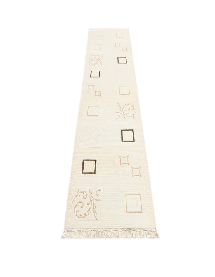 Detail image of  2' 10 x 9' 9  Hand Knotted Darya Wool Runner Rug