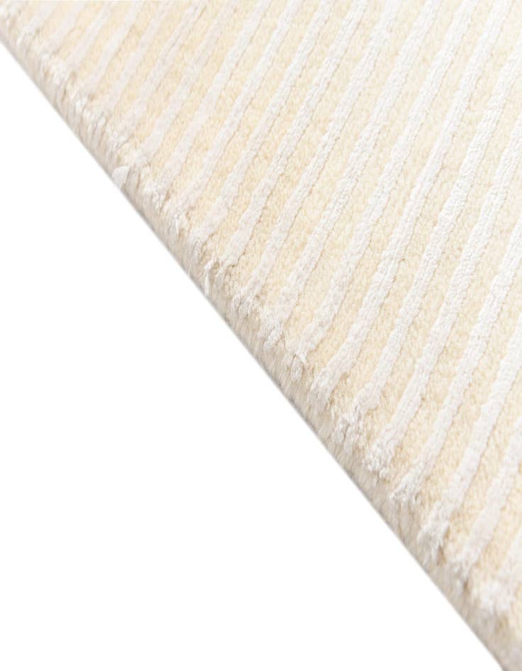 Detail image of  2' 10 x 9' 9  Hand Knotted Darya Wool Runner Rug