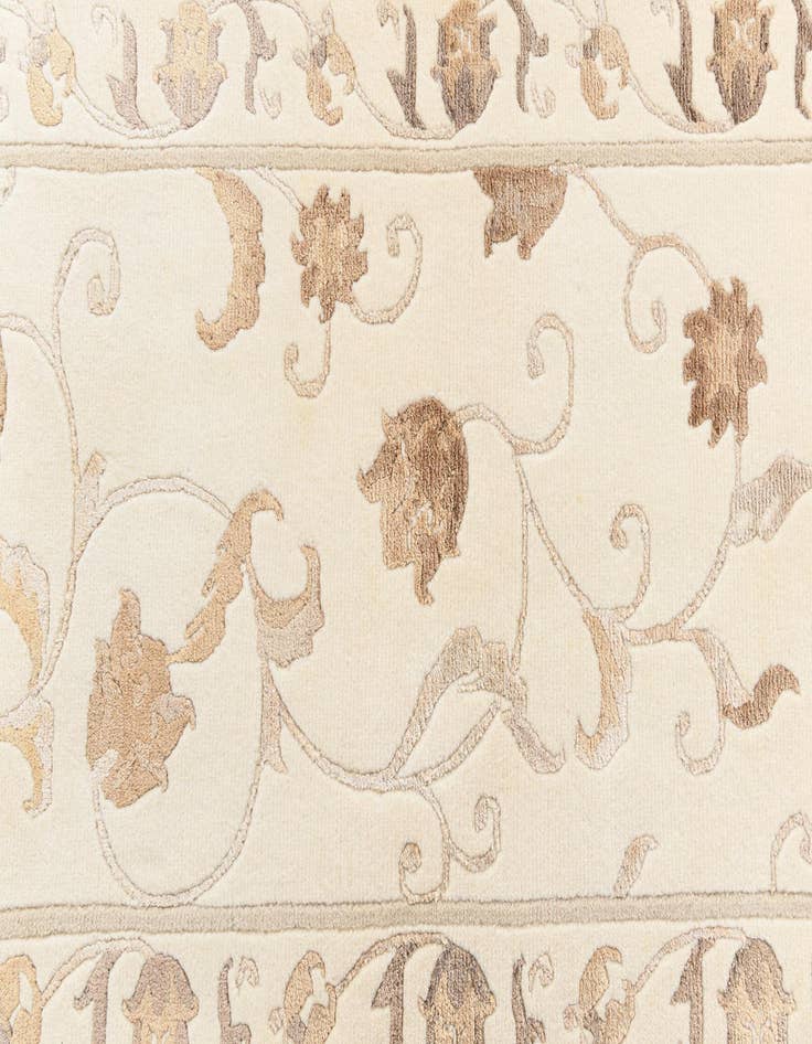 Detail image of  2' 7 x 9' 10 Darya Runner Rug