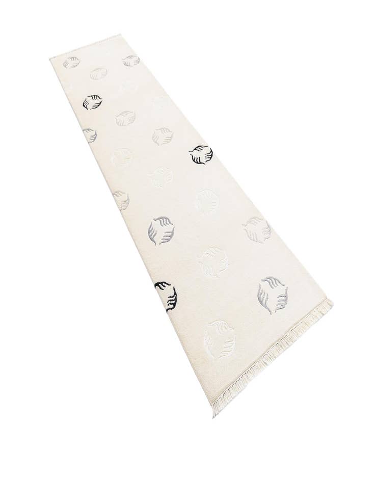 Detail image of  2' 8 x 10' Darya Runner Rug