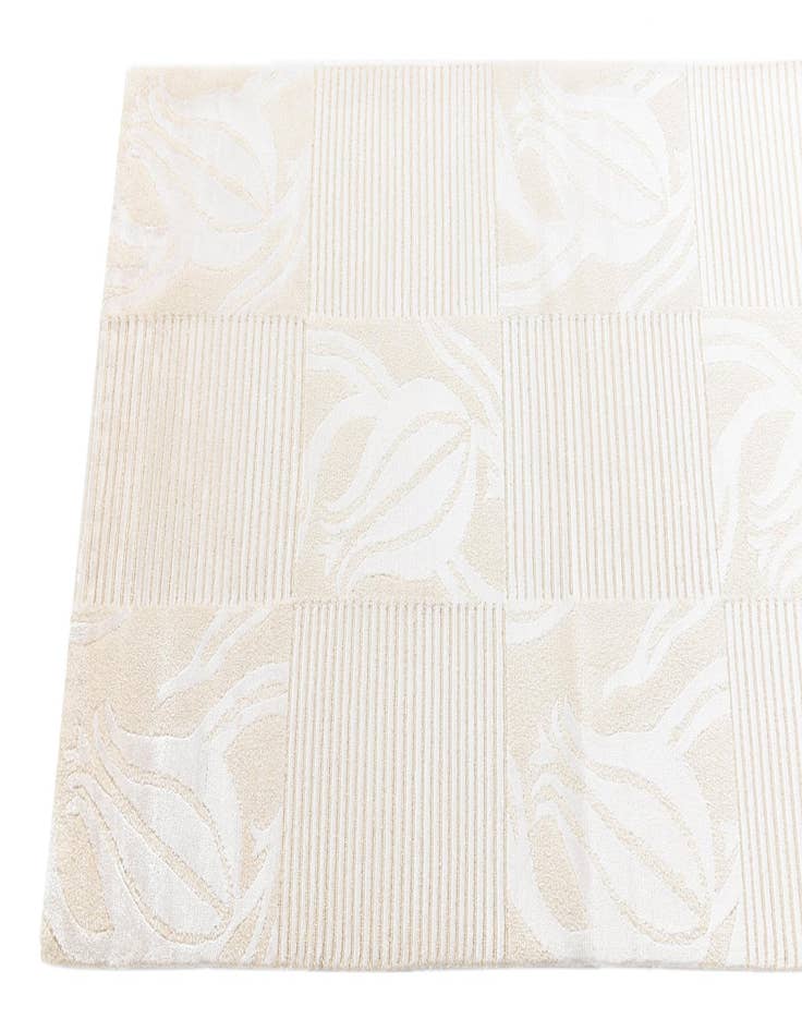 Detail image of  2' 8 x 9' 11 Darya Runner Rug