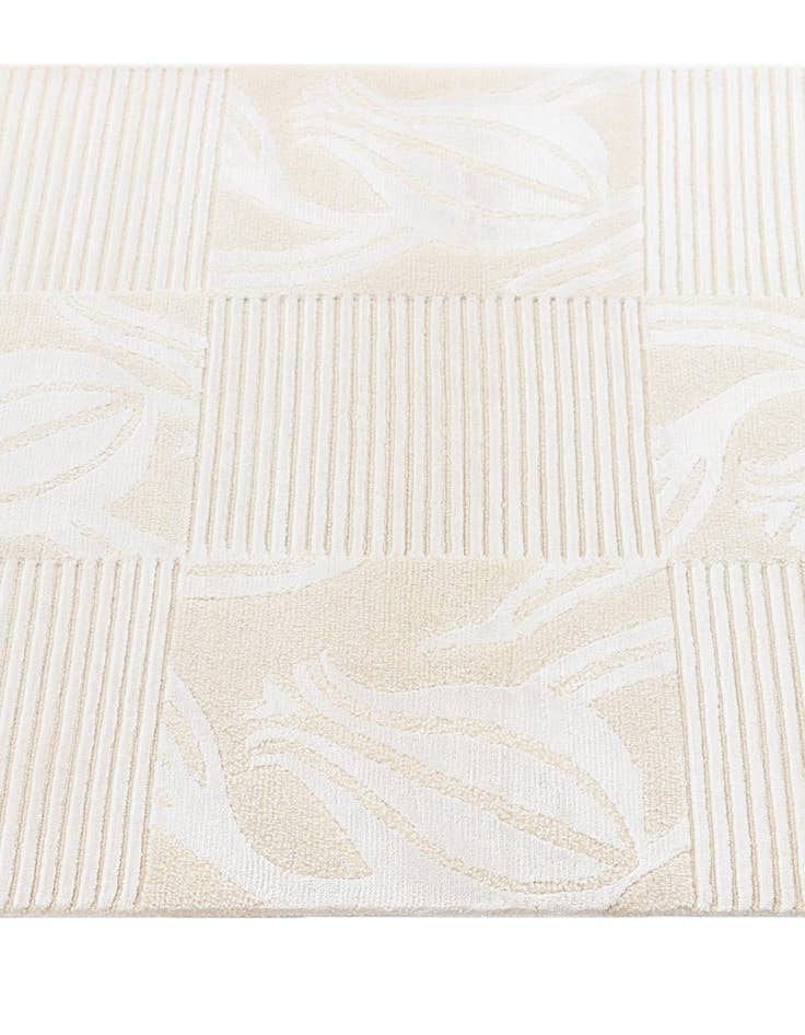 Detail image of  2' 8 x 9' 11 Darya Runner Rug