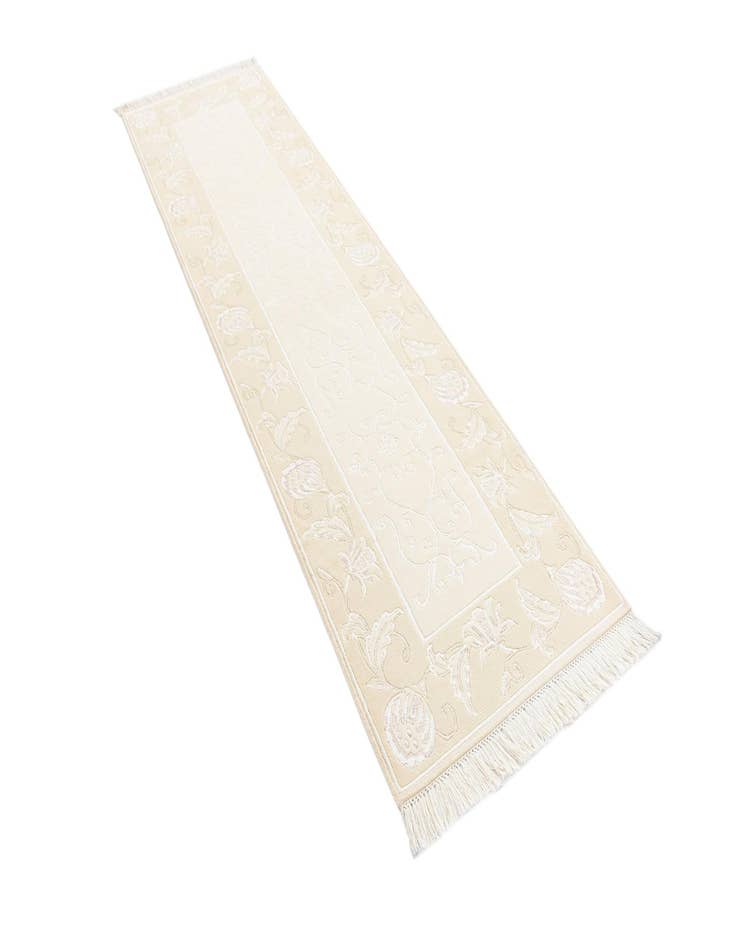 Detail image of  2' 7 x 9' 9 Darya Runner Rug