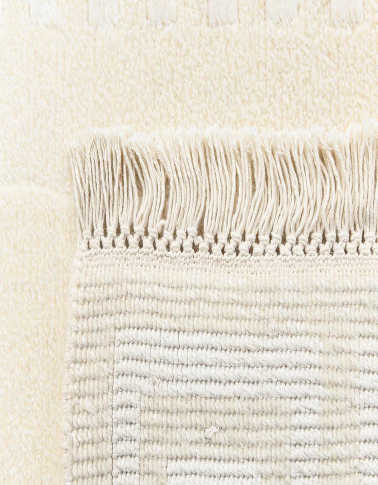 Detail image of  2' 9 x 10' Darya Runner Rug