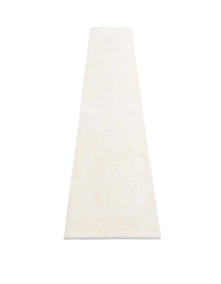 Detail image of  2' 10 x 9' 10 Darya Runner Rug