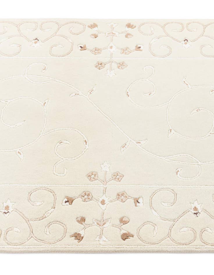 Detail image of  2' 8 x 9' 6 Darya Runner Rug