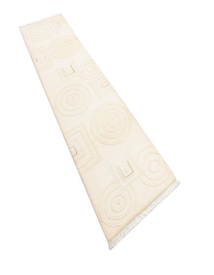 Detail image of  2' 7 x 9' 7 Darya Runner Rug