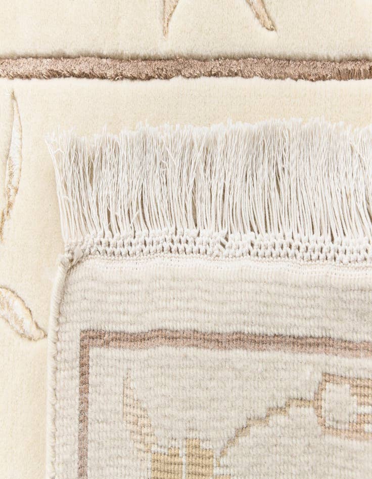 Detail image of  2' 7 x 10' Darya Runner Rug