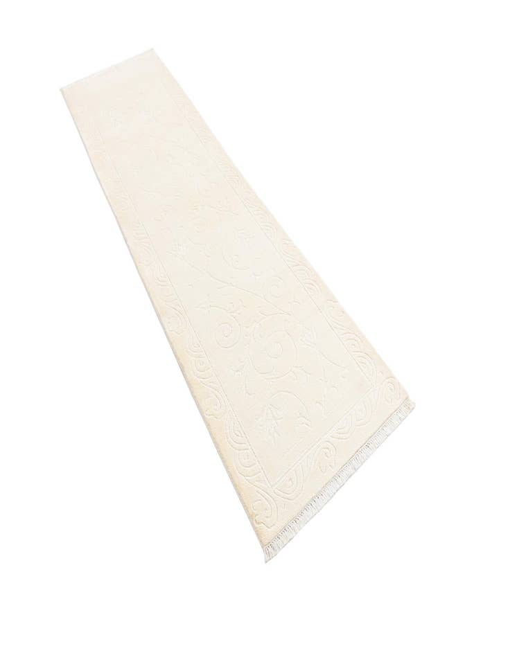 Detail image of  2' 6 x 9' 5 Darya Runner Rug