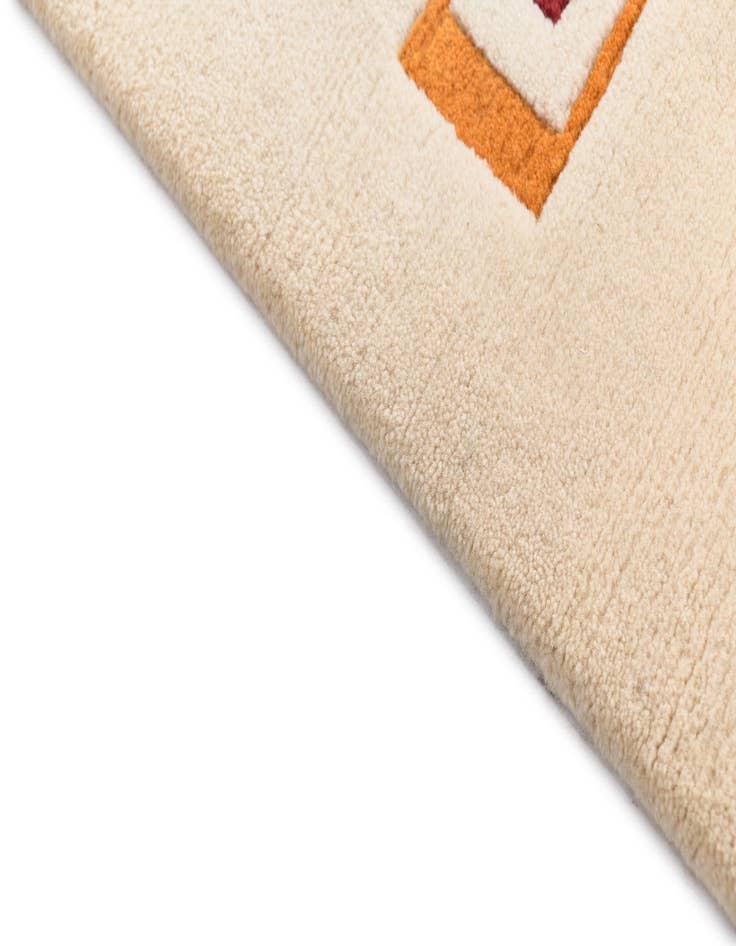 Detail image of  2' 9 x 9' 9 Darya Runner Rug