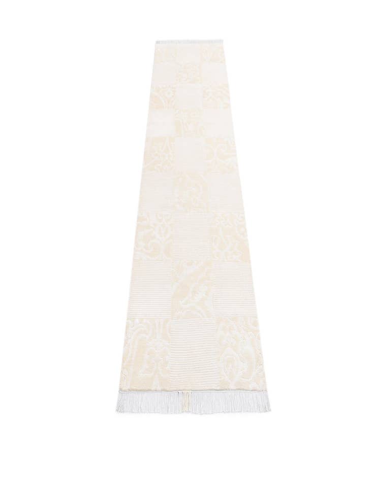 Detail image of  2' 7 x 9' 10 Darya Runner Rug