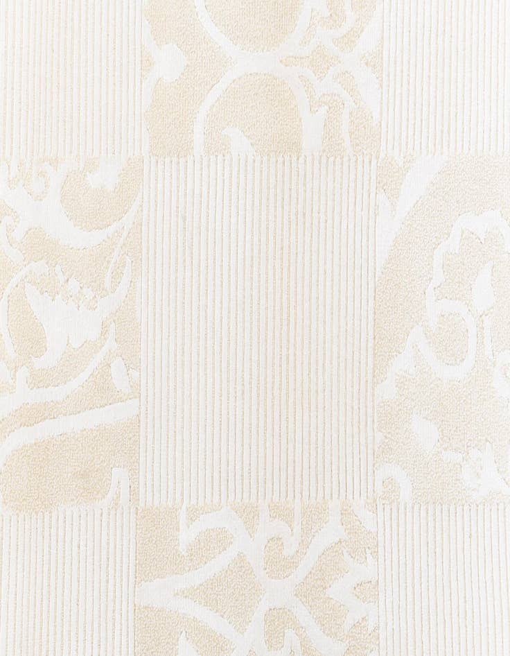 Detail image of  2' 7 x 9' 10 Darya Runner Rug