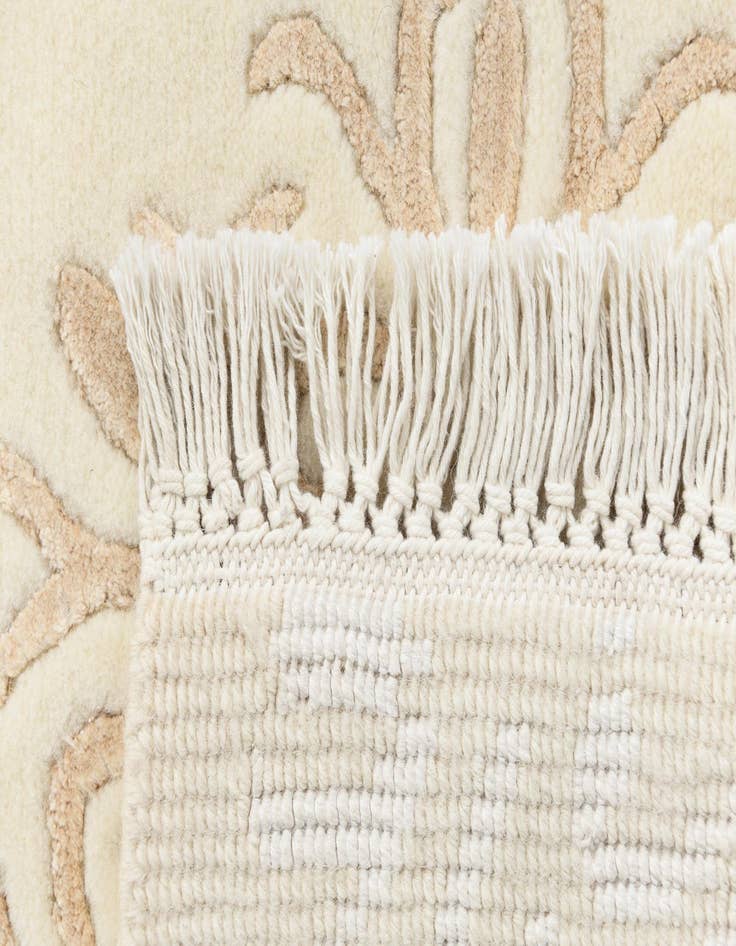 Detail image of  2' 8 x 9' 11 Darya Runner Rug