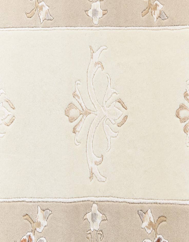 Detail image of  2' 10 x 10' Darya Runner Rug