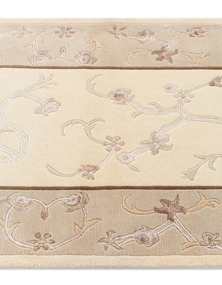 Detail image of  2' 8 x 9' 10 Darya Runner Rug