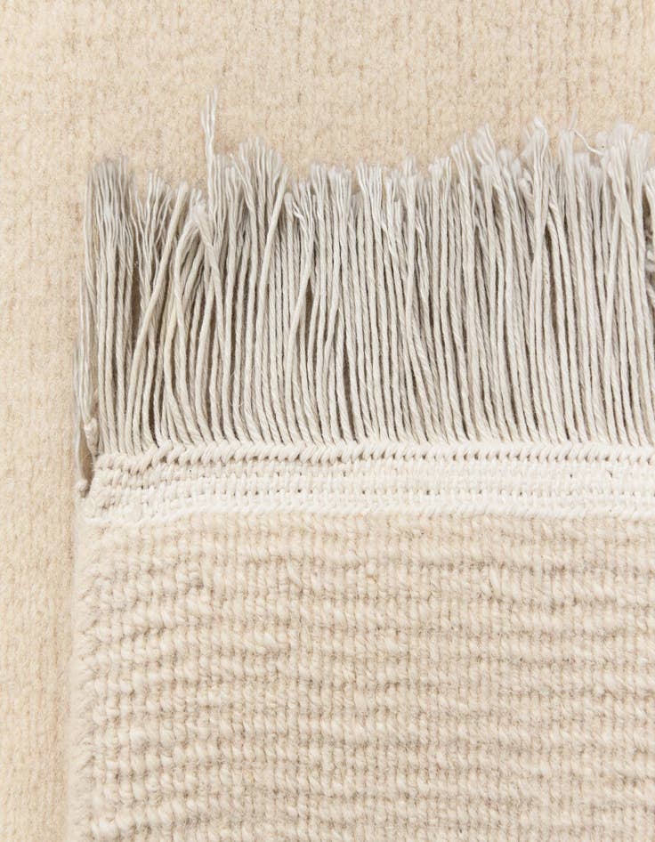 Detail image of  2' 9 x 9' 9 Darya Runner Rug