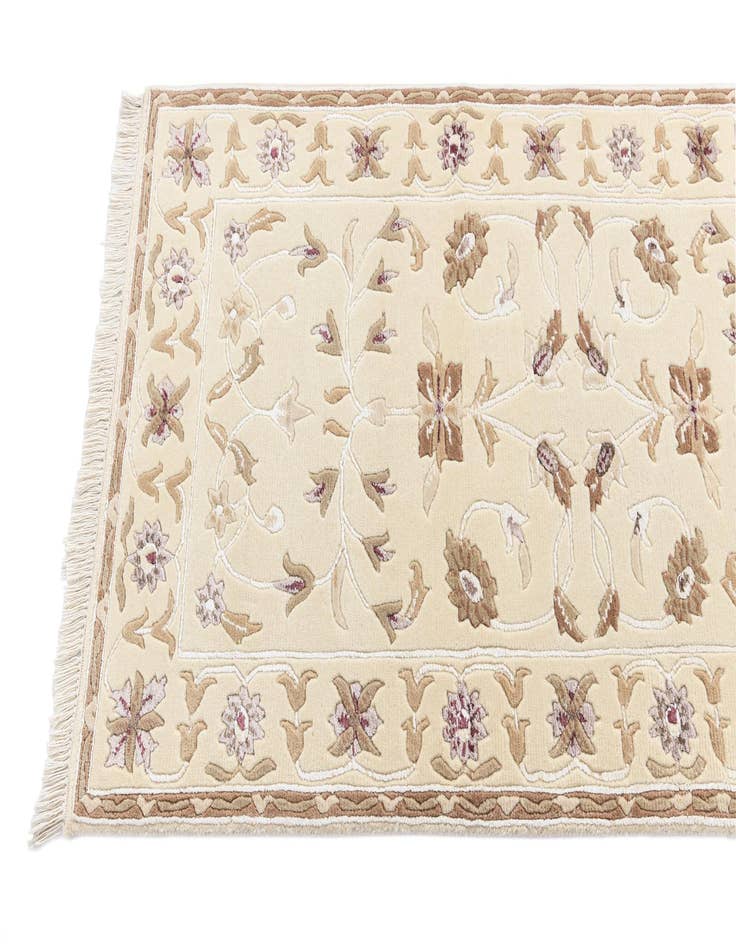 Detail image of  2' 7 x 9' 5 Darya Runner Rug