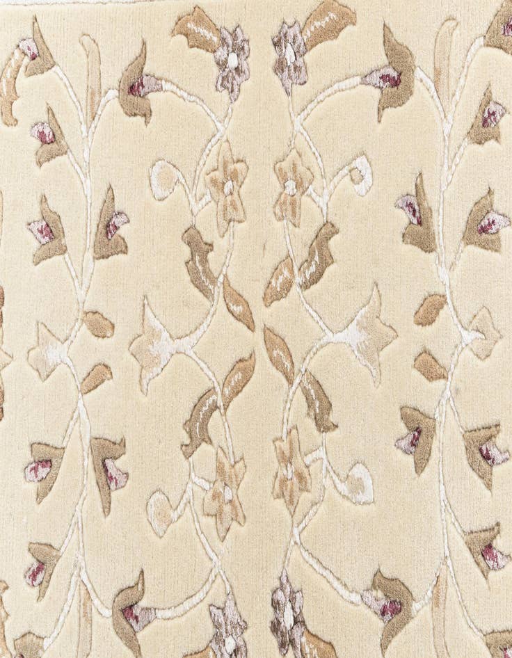 Detail image of  2' 7 x 9' 5 Darya Runner Rug