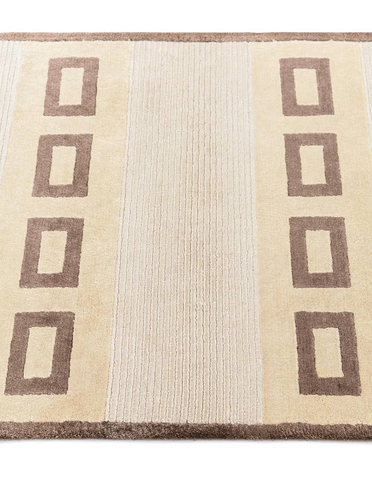 Detail image of  2' 8 x 9' 8 Darya Runner Rug