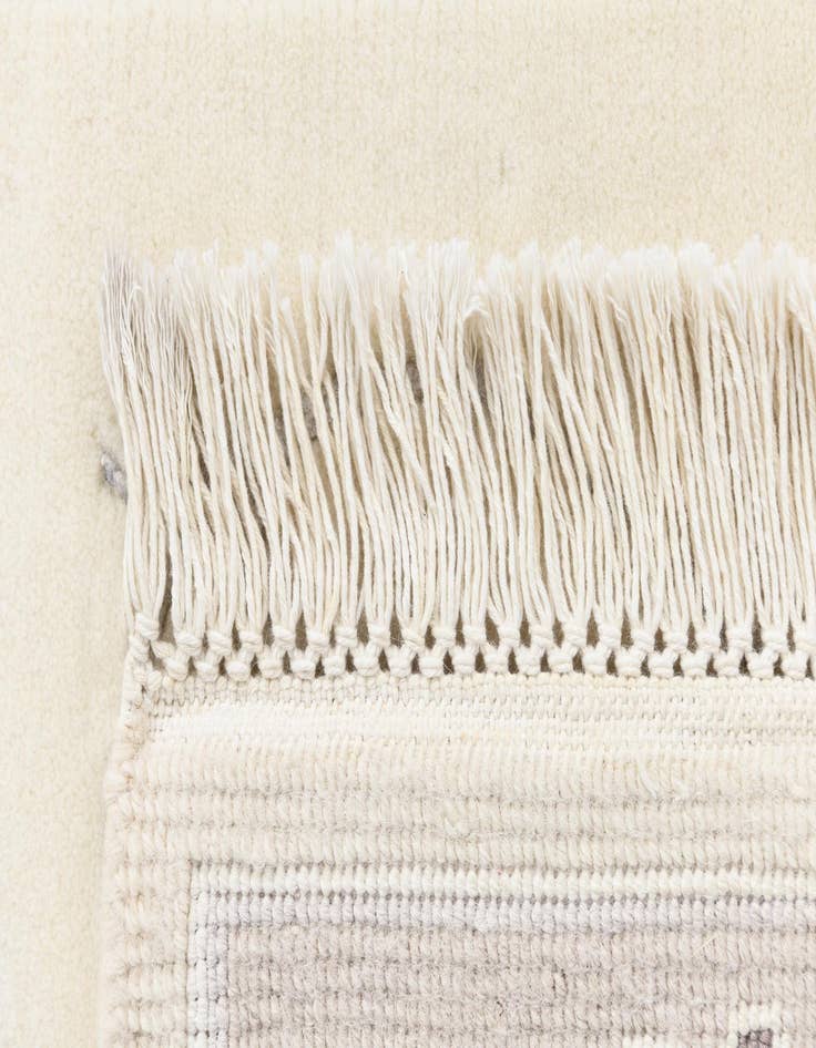 Detail image of  2' 11 x 9' 10 Darya Runner Rug