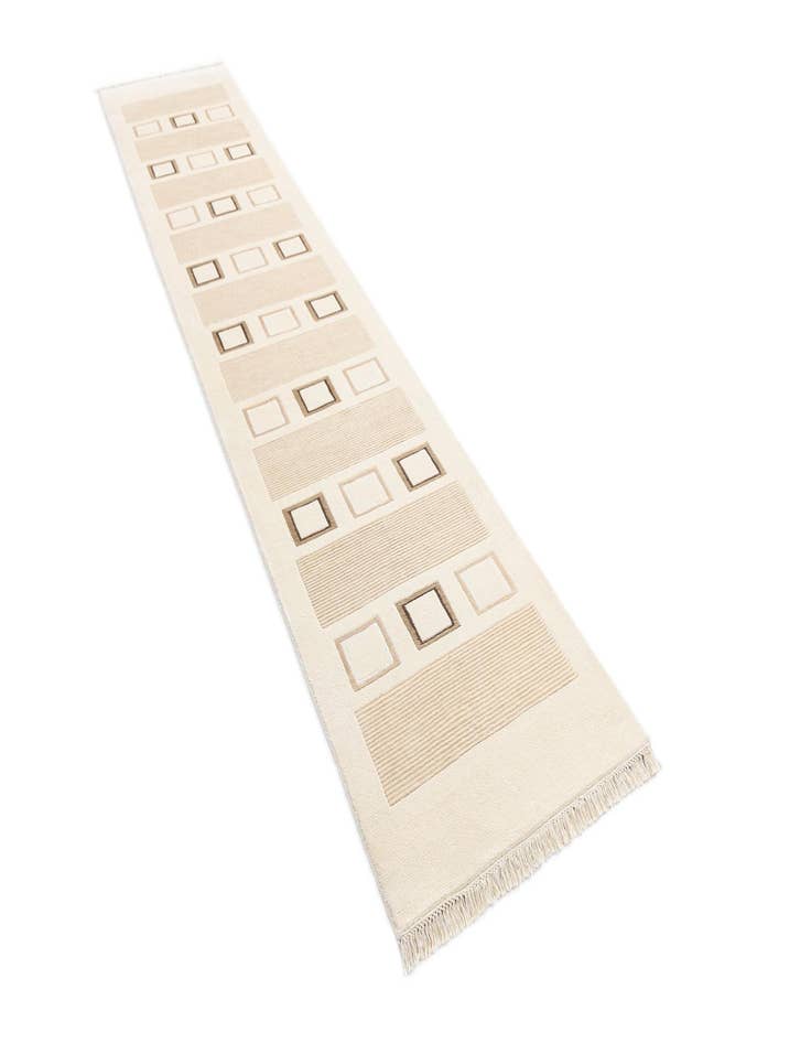 Detail image of  2' 7 x 13' 2 Darya Runner Rug