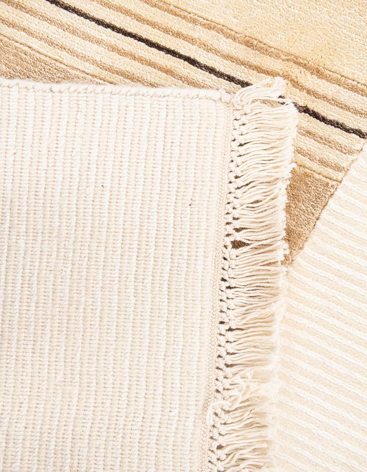 Detail image of  2' 7 x 13'  Hand Knotted Darya Runner Rug