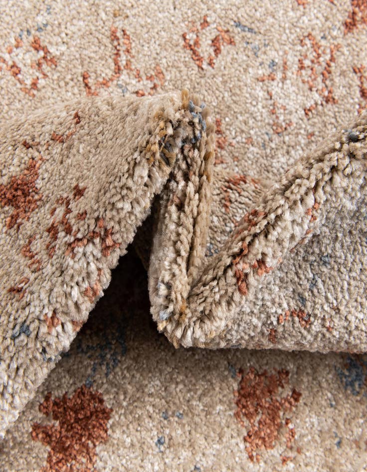 Detail image of  2' 8 x 7' 6 Eden Runner Rug