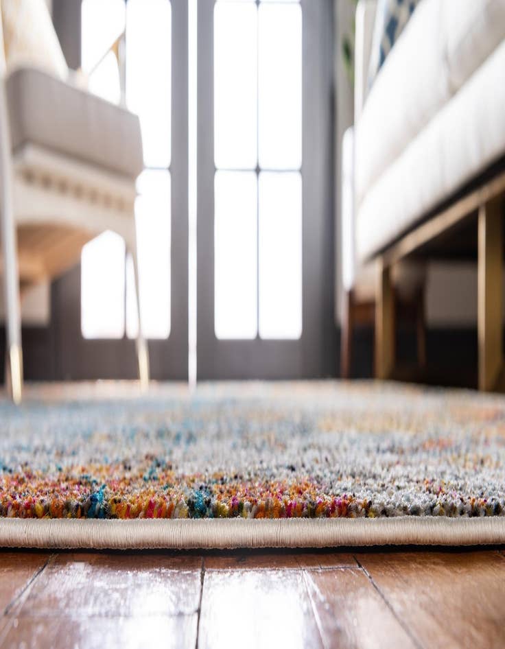 Detail image of  2' 7 x 10'  Washable El Paso Runner Rug