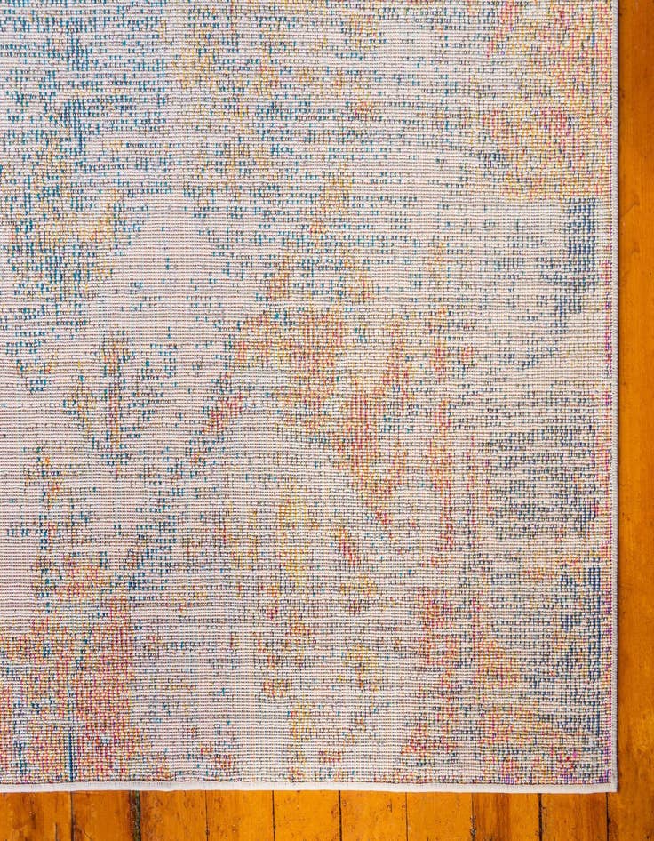 Detail image of  2' 7 x 10'  Washable El Paso Runner Rug